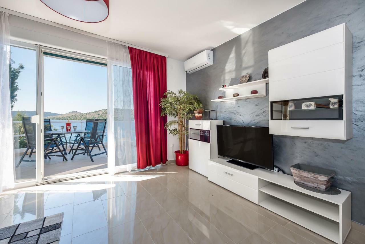 Ferienwohnung Luena Grebaštica Exterior foto